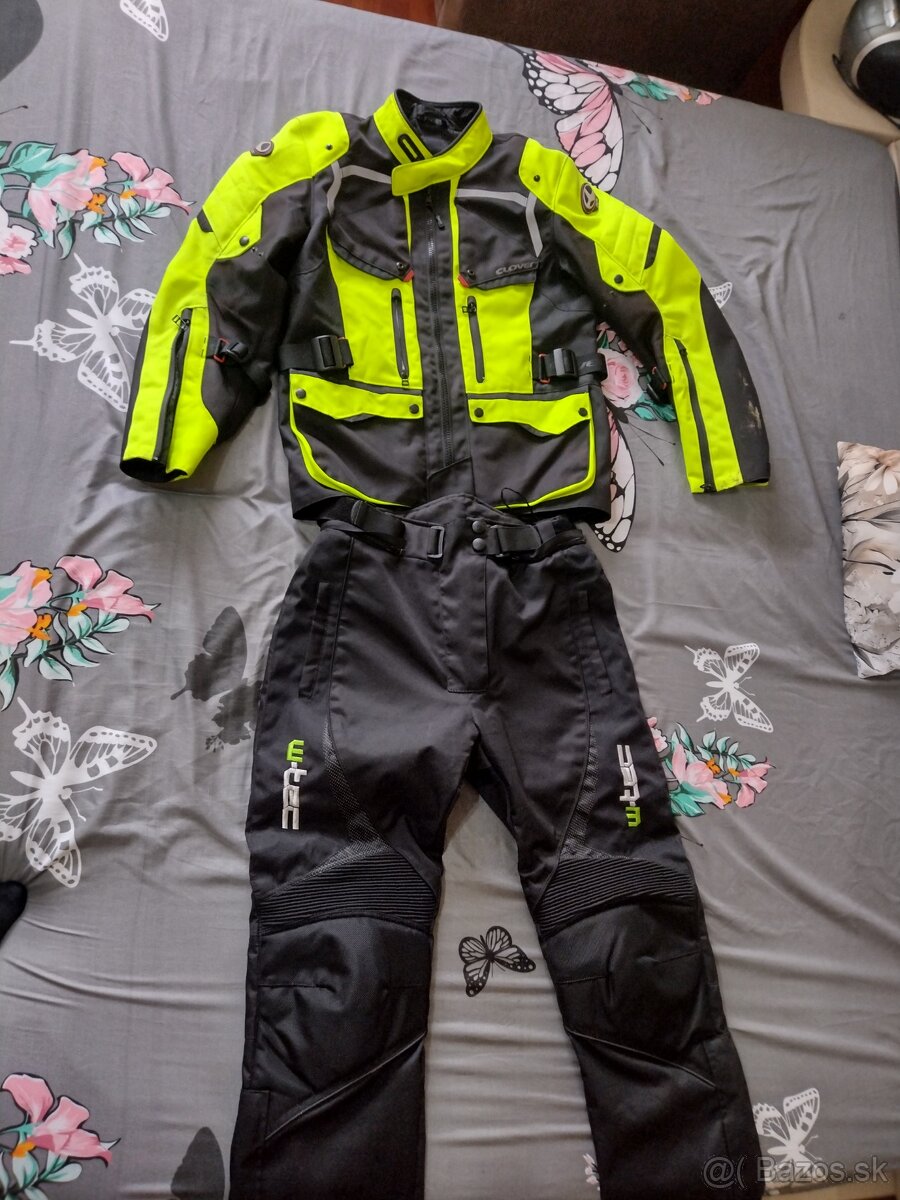 Moto oblecenie