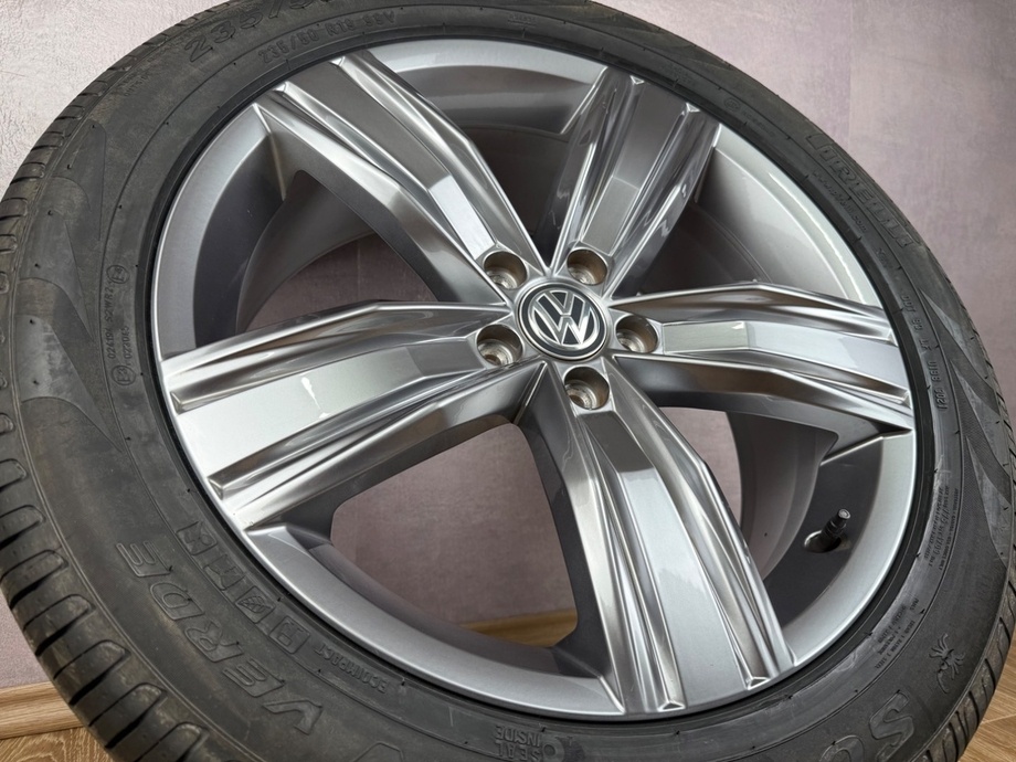 Originál kolesa letní VW Tiguan R19 Victoria Falls
