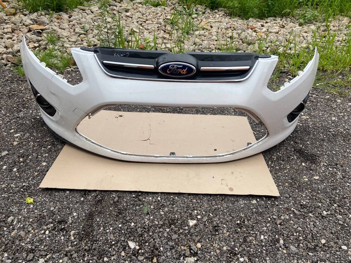 Predám predný nárazník Ford C-Max.
