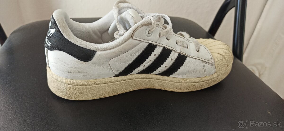 Adidas SuperStar c33