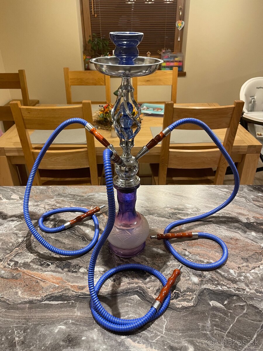 Sklenena vodna fajka