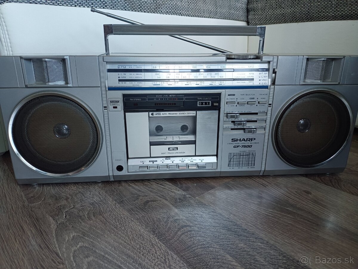 Sharp GF7500,top stav Japan