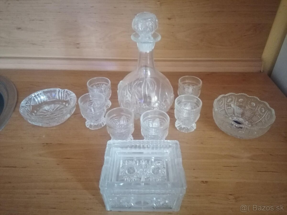 Krištaľová súprava, misky