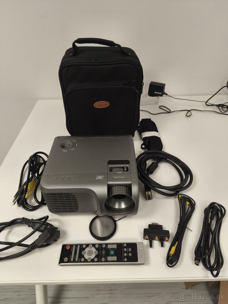 Projektor Acer XD1270D DLP