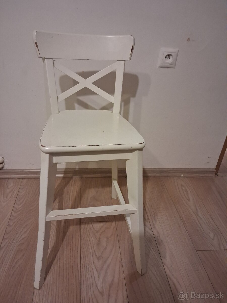 Ikea detska drevená stolička