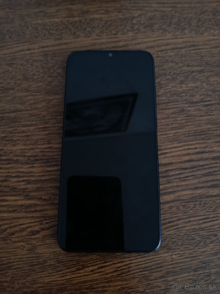 Predávam použitý redmi note a2