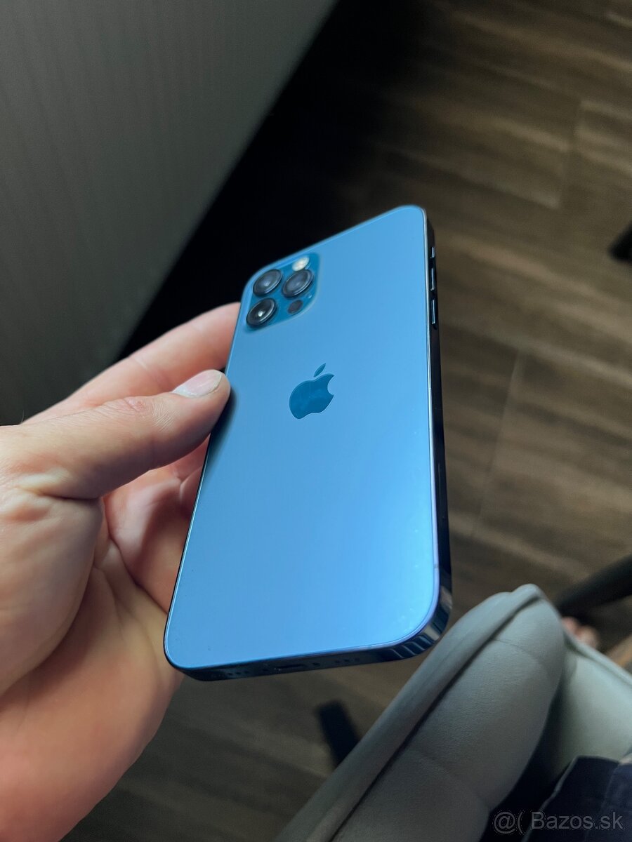 Predám iPhone 12pro 128gb