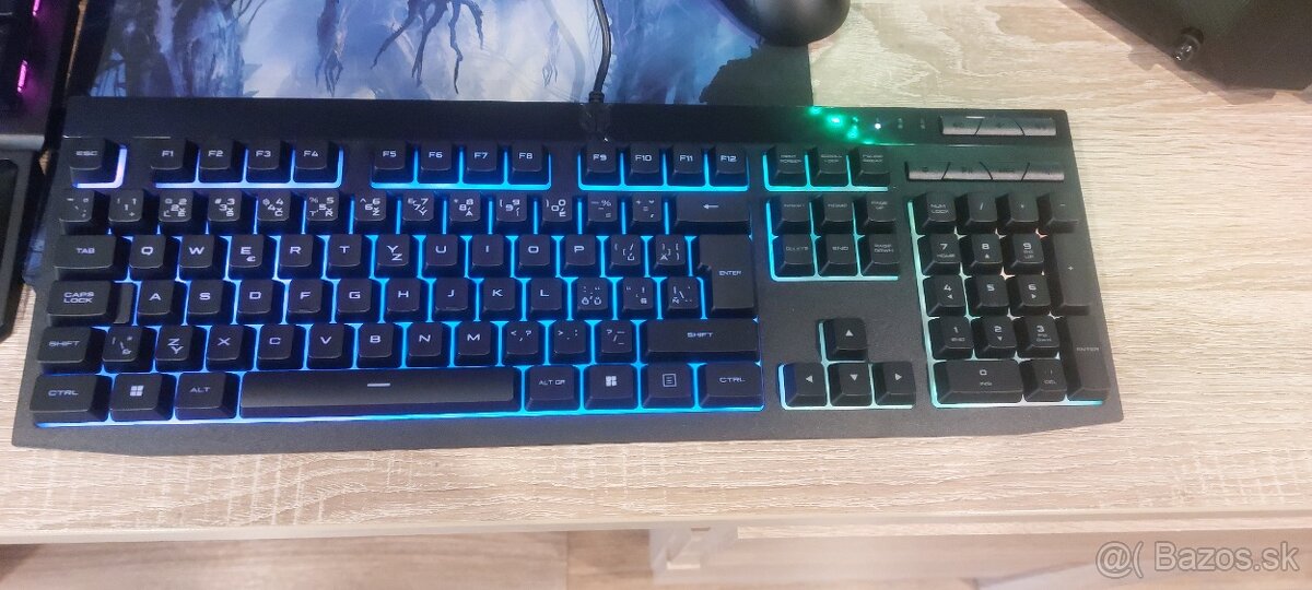 Acer predator klávesnica