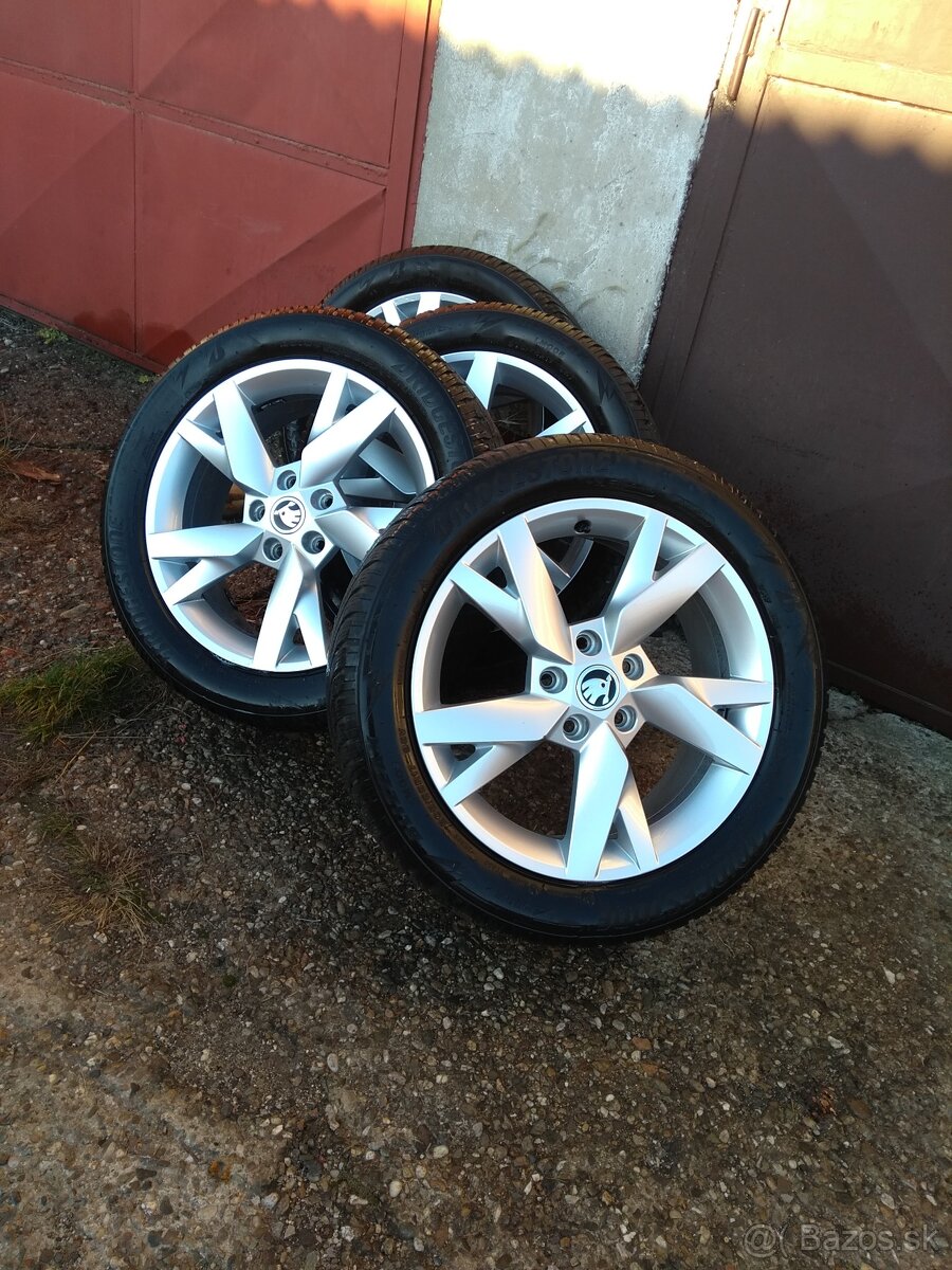Elektrony orig. Skoda Octavia 4 IV 5x112 R17 Lyra