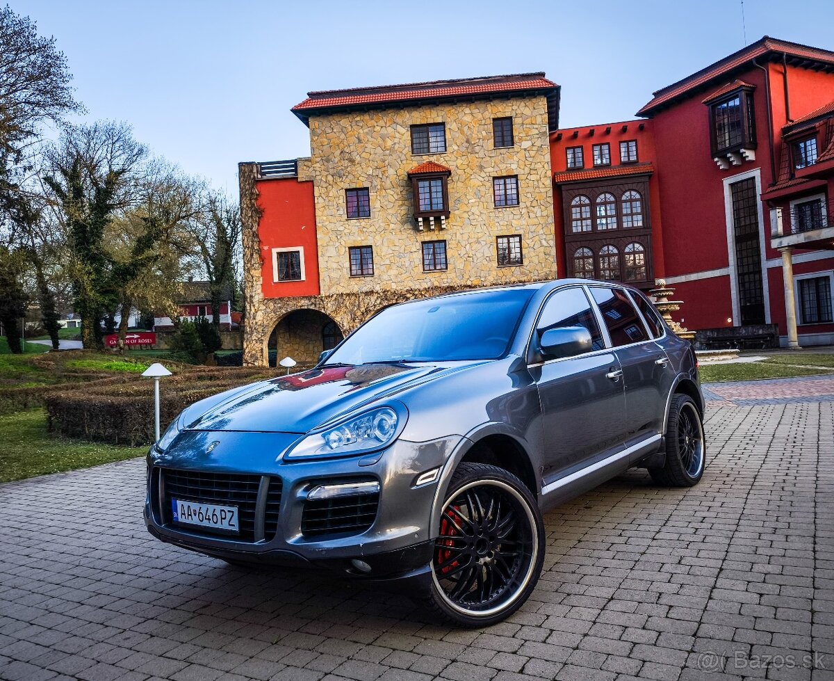 Porsche Cayenne S Facelift 4.8 benzín 283kw ALU R22