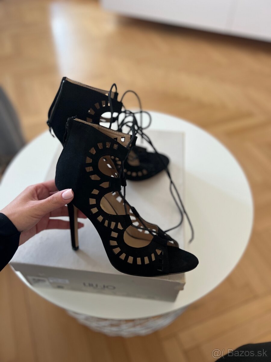 Sexy kotnikove sandalky na viazanie