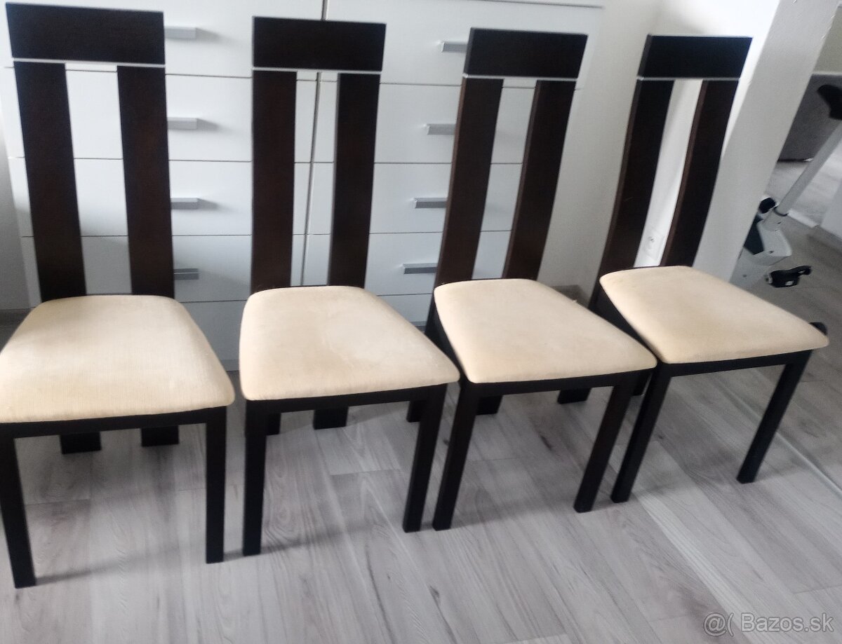 4 kvalitné stoličky