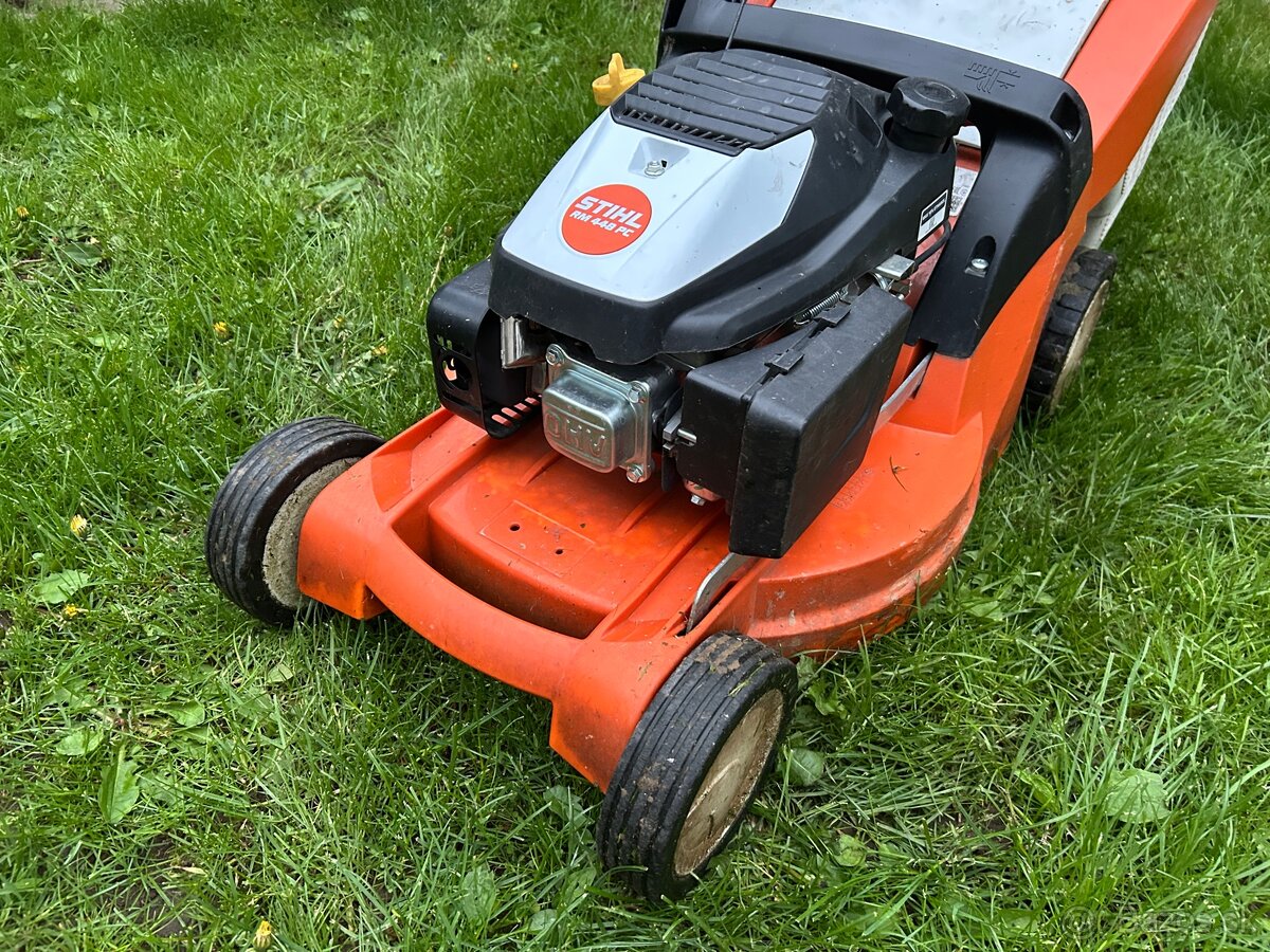 STIHL RM 448 PC kosacka r.v. 2022
