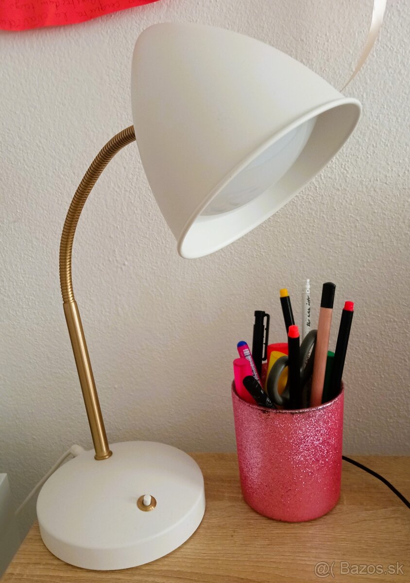 Predám pracovnú lampu IKEA ISNÄLLEN – biela / mosadzná