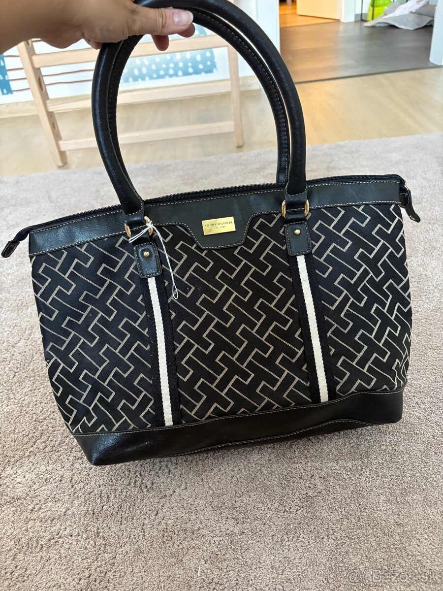 Kabelka tommy hilfiger nova