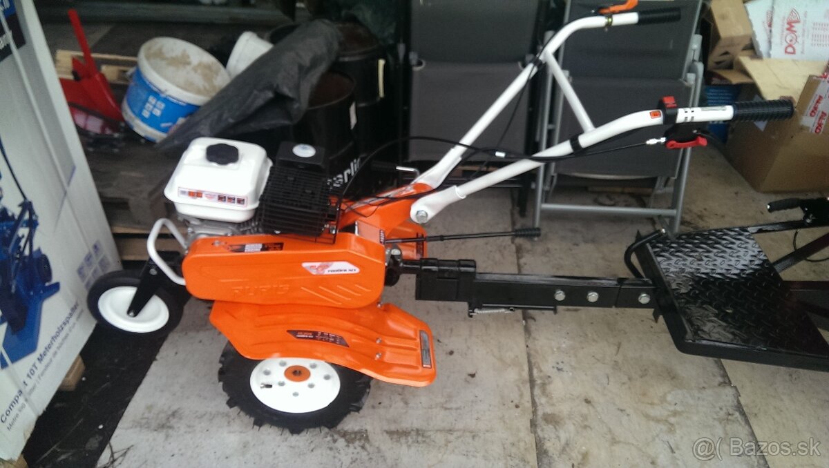 Malotraktor Ruris