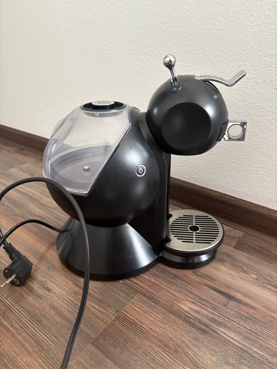 NEFUNKČNÝ kávovar dolce gusto