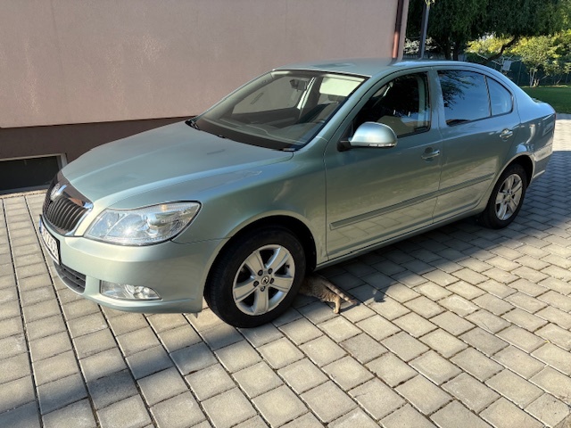 Skoda Octavia 2 FL 1.9TDI vybava Ambient
