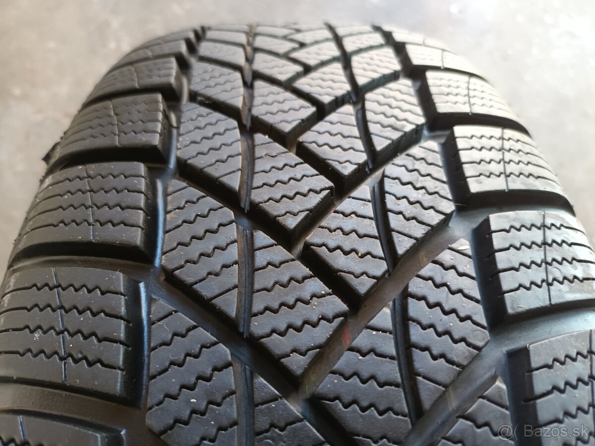 Zimné 205/60 r16 Matador