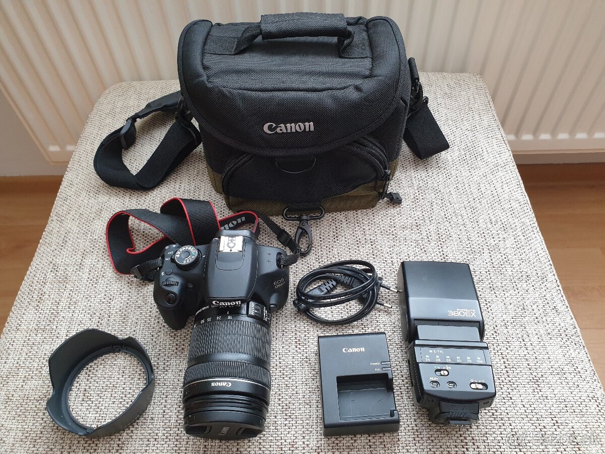 Canon EOS 1200D + objektív + blesk + taška