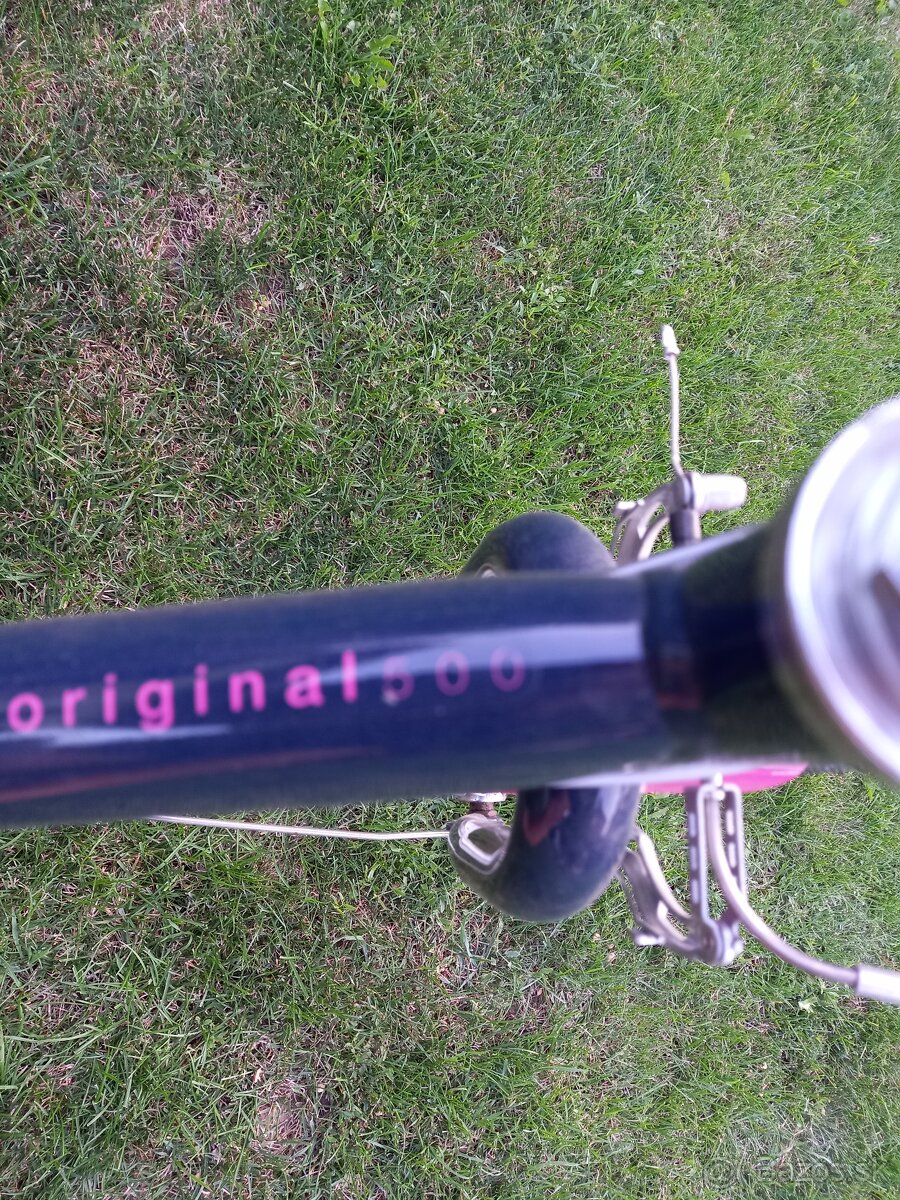 Dievčenský bicykel