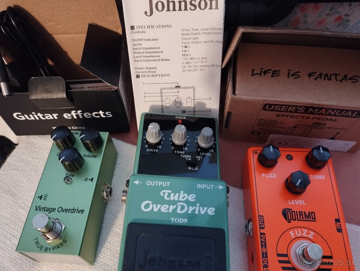 Gitar Efekty-krabicky nove.