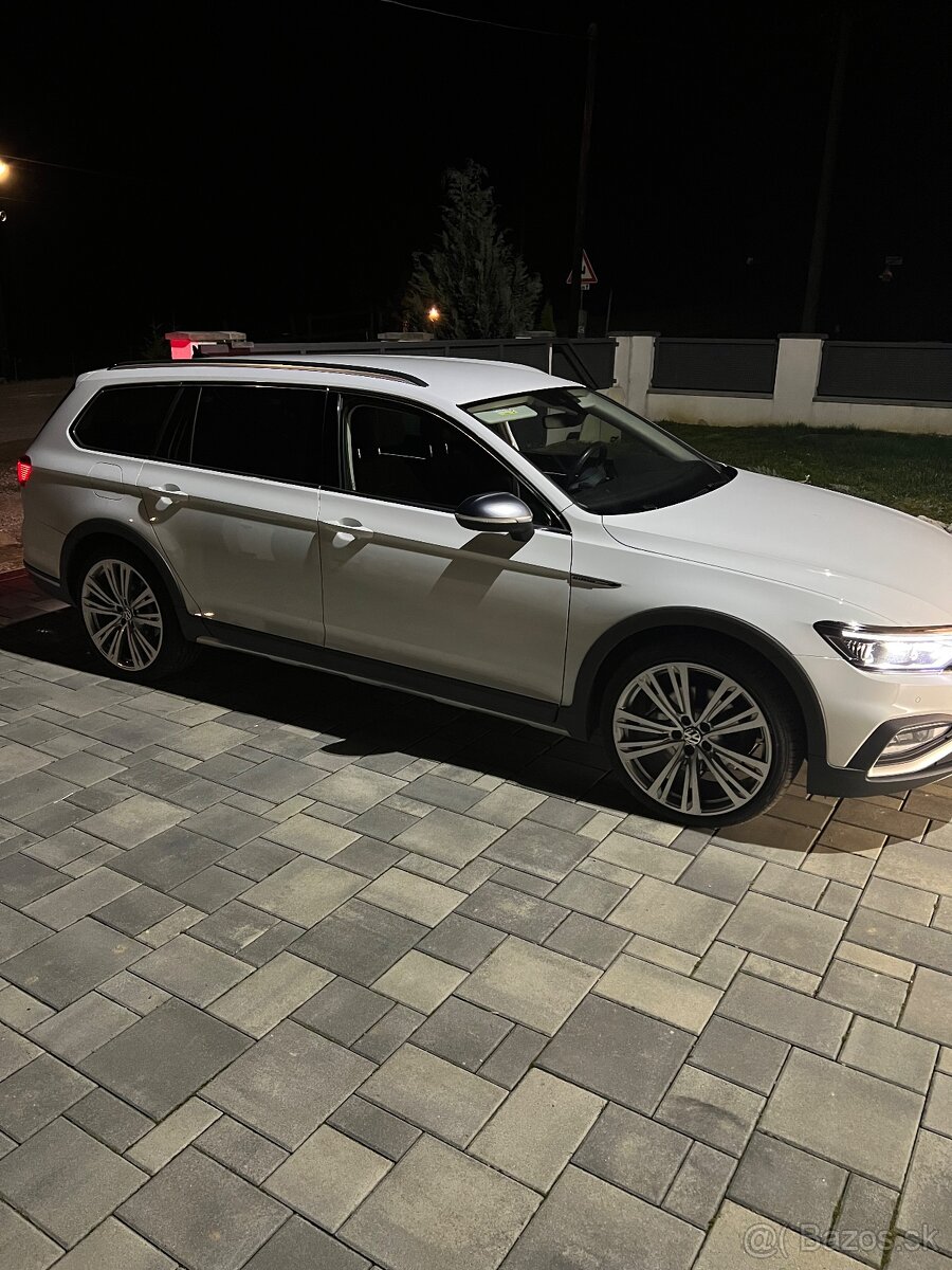 Volkswagen Passat Alltrack 2.0 TDI 140 kW 4Motion DSG