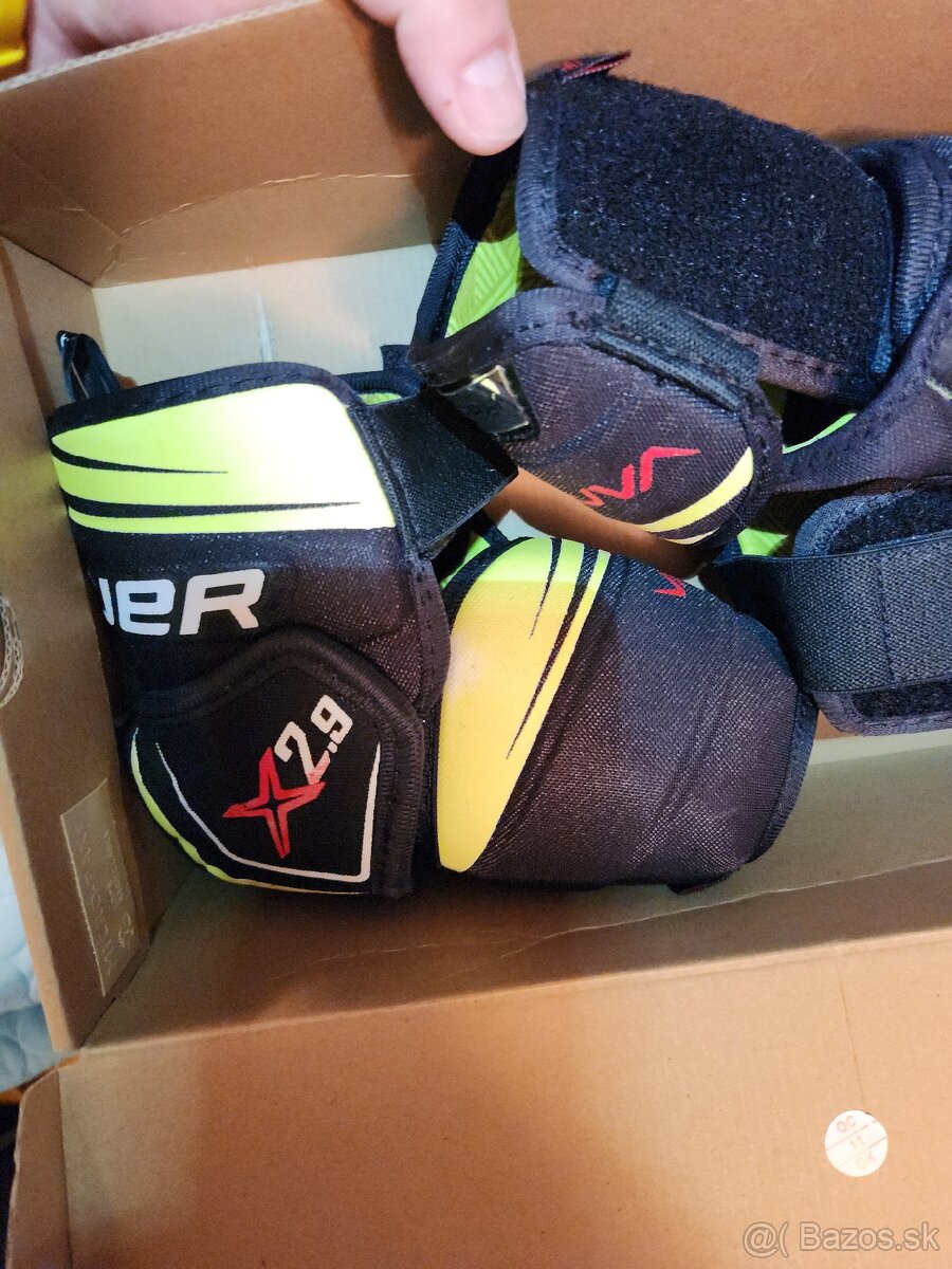 Hokejové chrániče lakeť