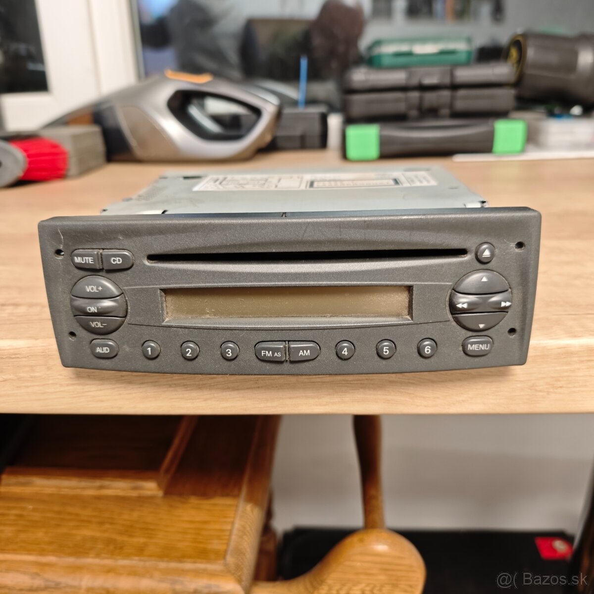 Predám autorádio original Fiat Ducato