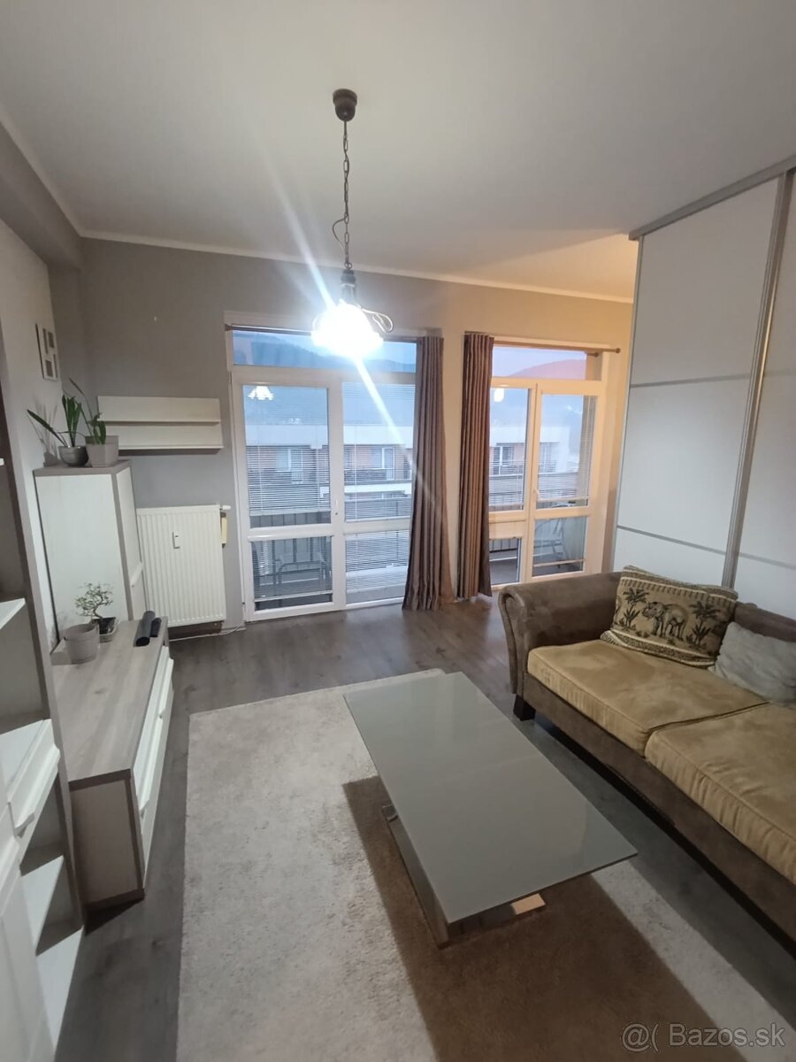 Predám 2 izbový byt Nová Radvaň