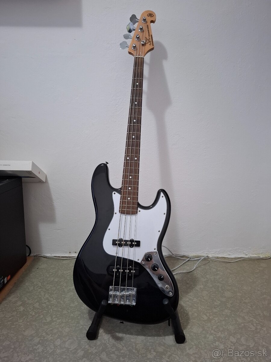 Predám basovú gitaru SX