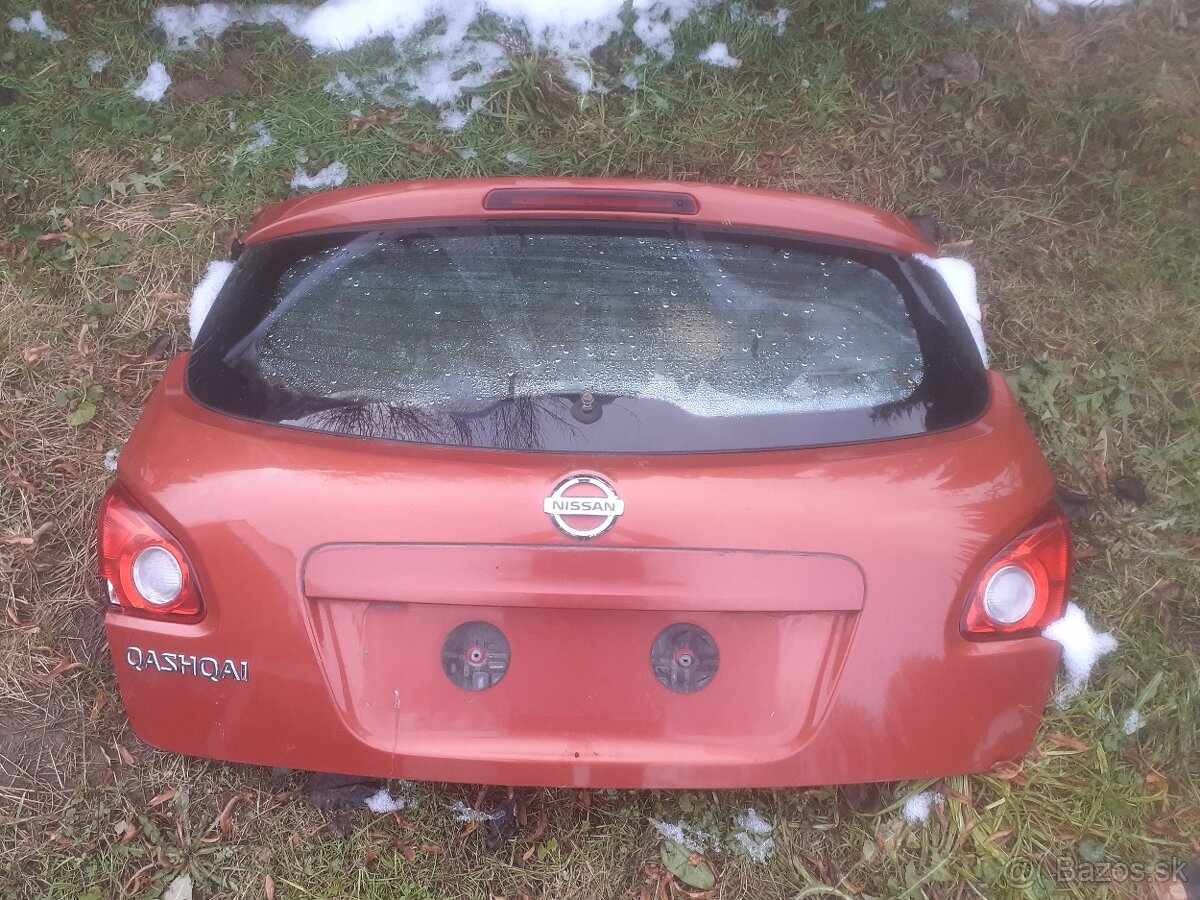 NISSAN QASHQAI J10 kufor