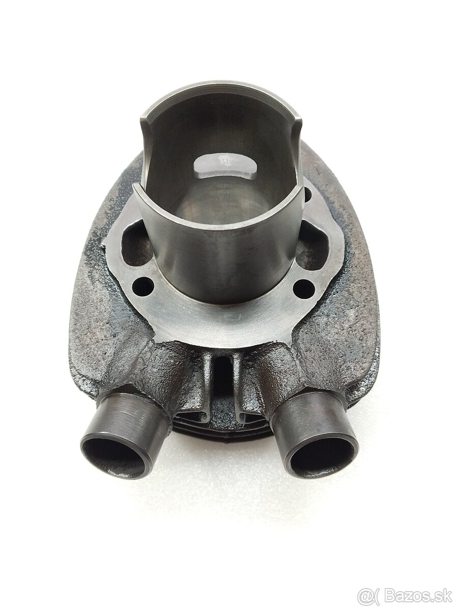 ČZ 150 C VÁLEC ORIGINÁL TOP STAV