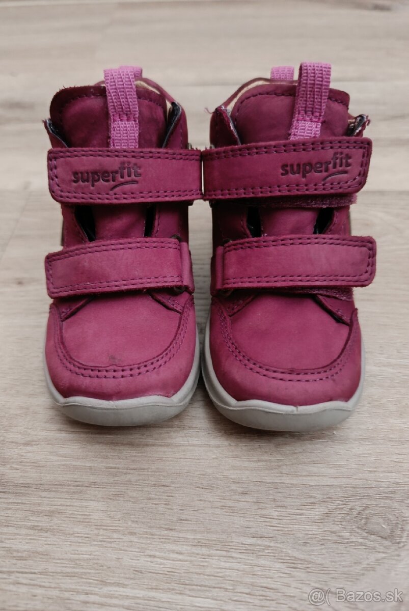 Dievčenské topánky