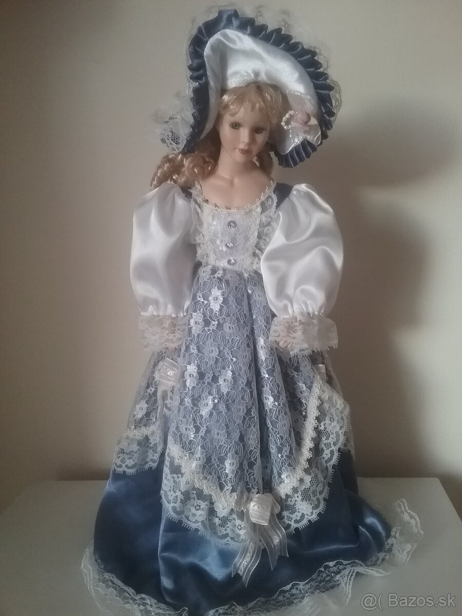 Predám zberateľskú bábiku z kolekcie "Victoria Elegance"