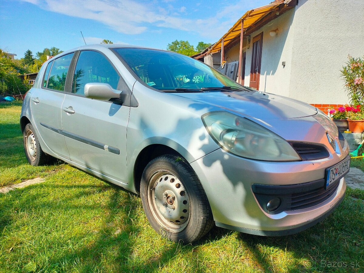 Renault Clio IV 2008 automat 57,5 kW