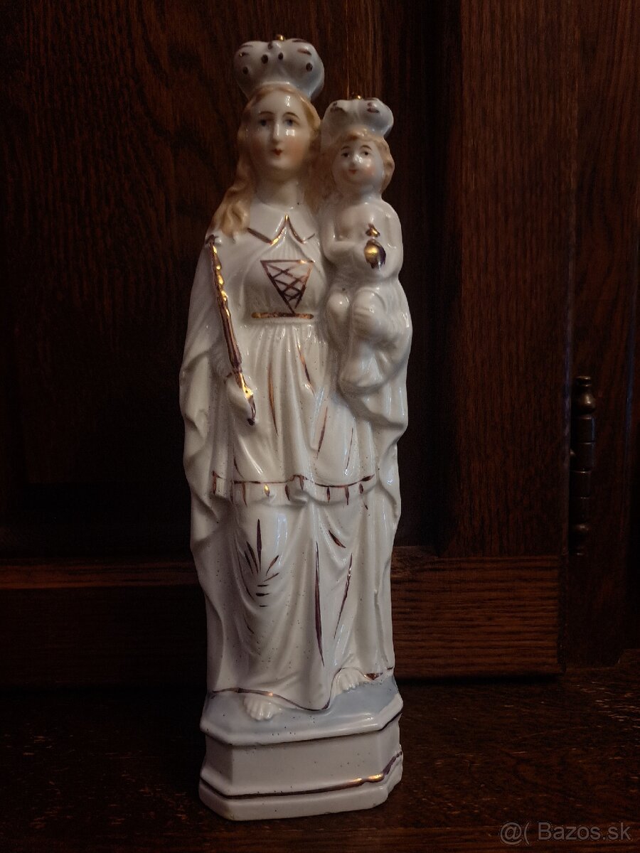Panna Mária,Madonna soška Žacler
