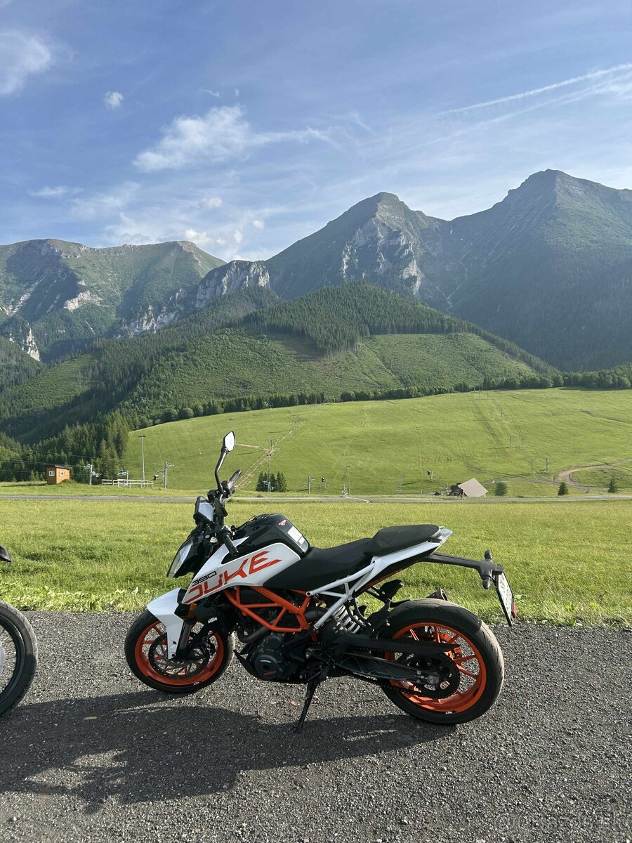 KTM Duke 390