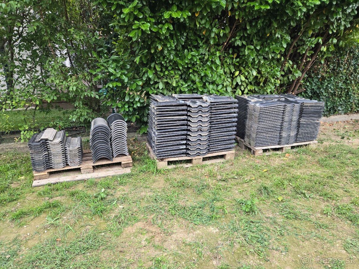 Skridla BRAMAC klasik standard cierna / EN 490