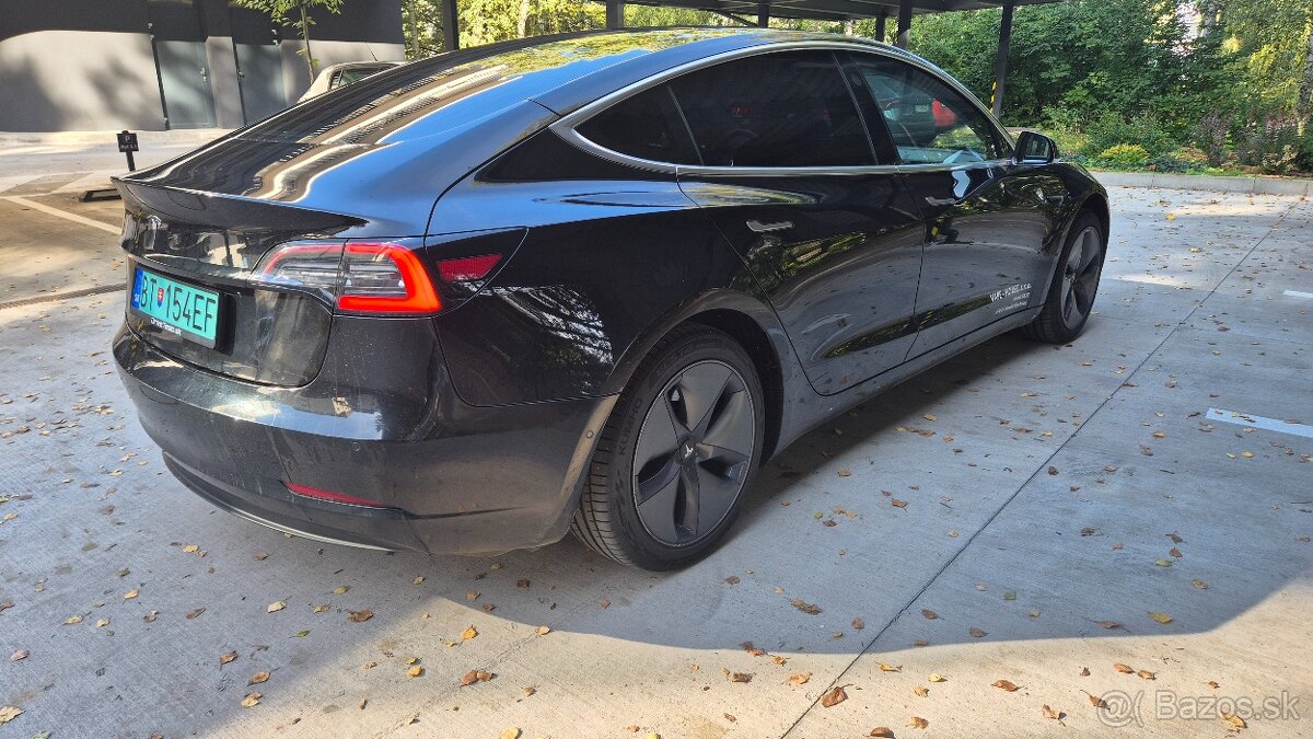 Tesla 3 standart range 15366 netto