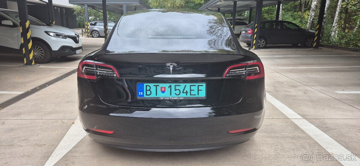 Tesla 3 standart range 14821 netto