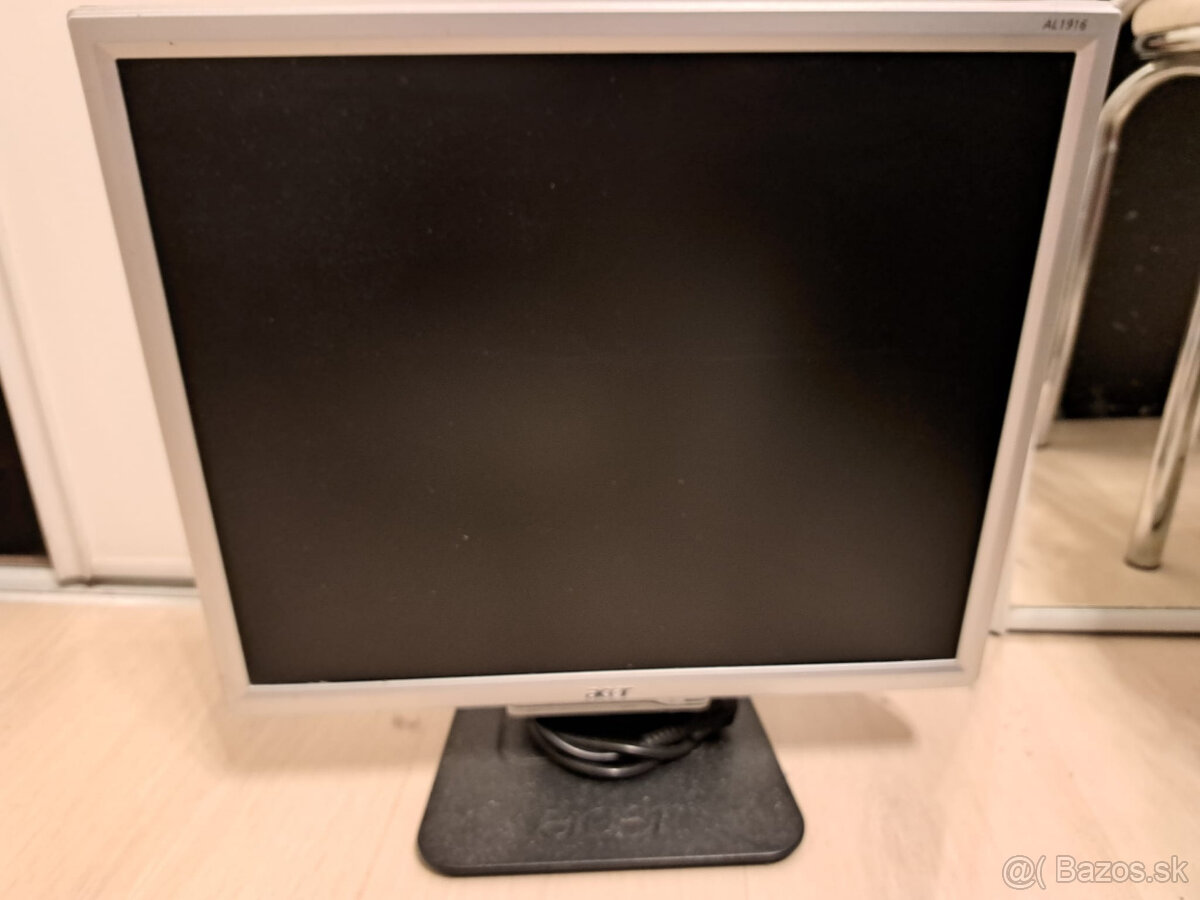 Predám LCD monitor Acer