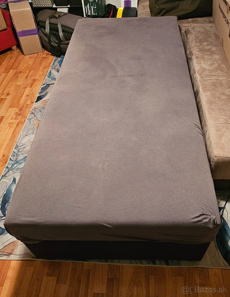 Predám vyklápaciu posteľ / válendu o rozmere 195 x 90cm