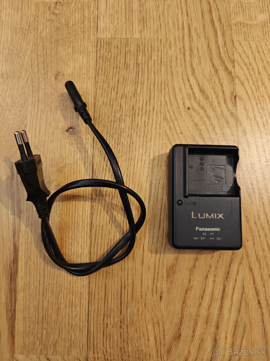 Nabíjačka Lumix-Panasonic DE-A42A