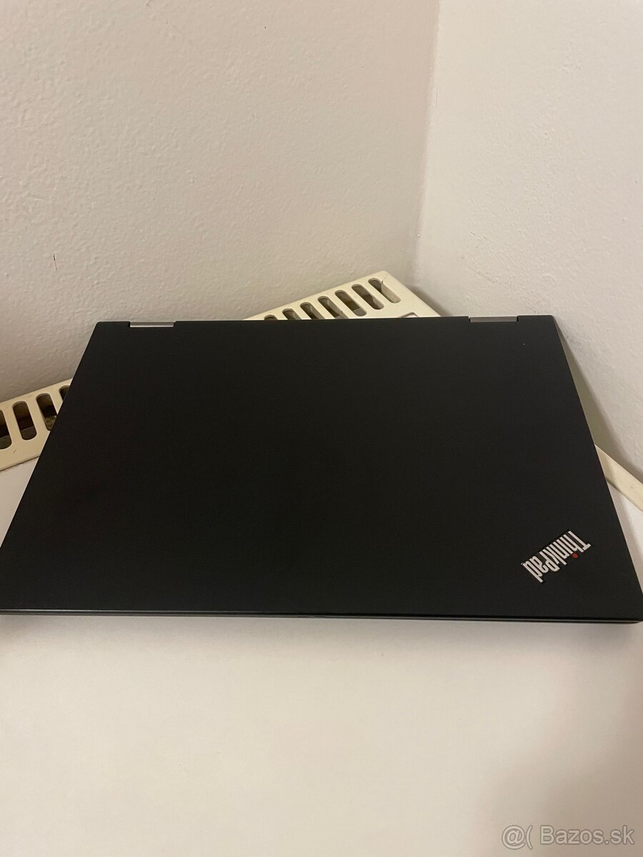 Lenovo ThinkPad X390 Yoga