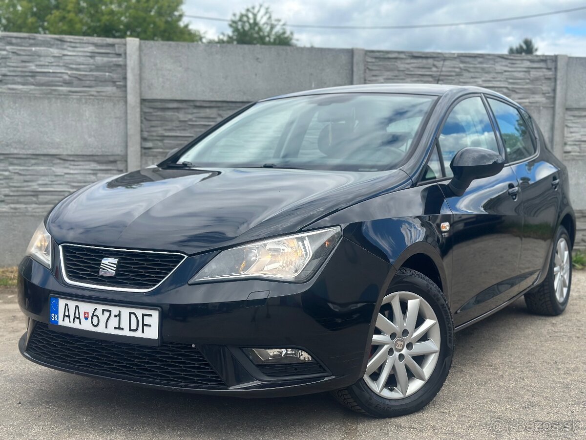 SEAT IBIZA 1.2TSI 77KW/105PS 2013 KLÍMA VÝHREV KOŽA SENZORY