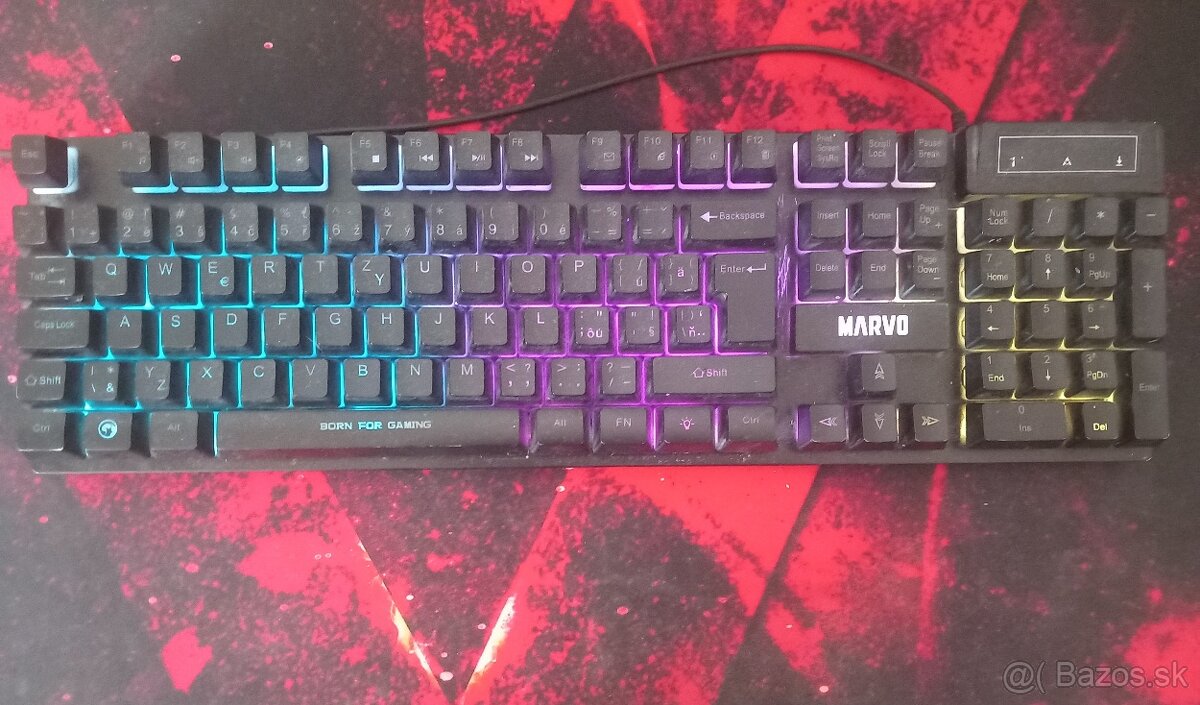 Predám príslušenstvo k pc/xbox/ps