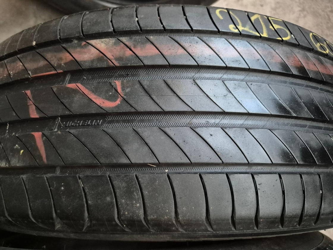 215/60 r17 letné 4 ks MICHELIN dezén 6,2 - 5,8 mm DOT2020