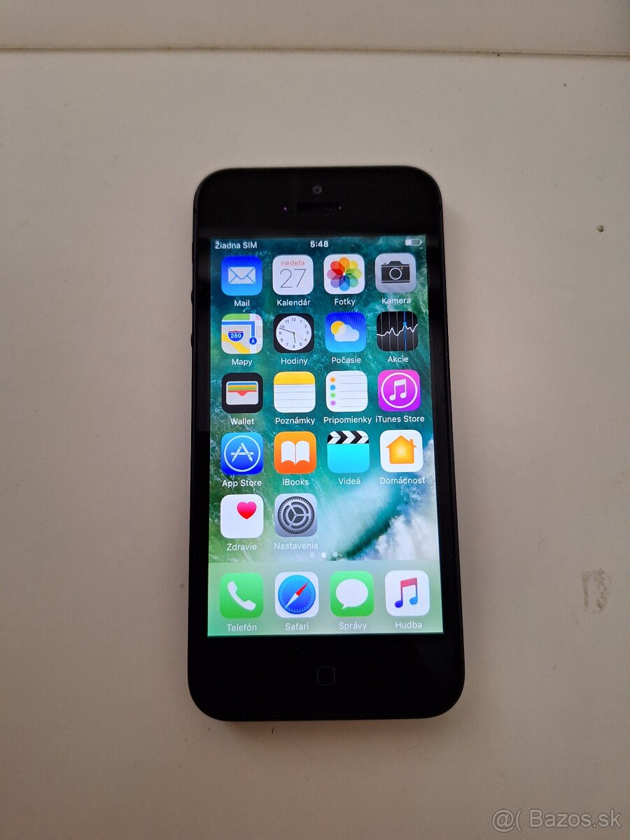 Iphone 5s Strieborny a čierny