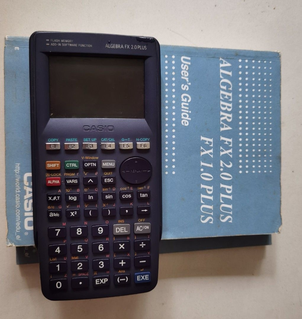 Kalkulačka Casio Algebra